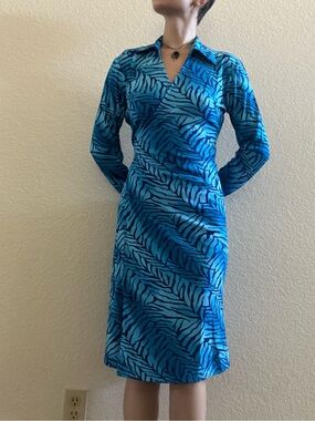 express neon dress Neon green dreamI will be wearing the color the whole of spring! Dress ref 2341/650 Shoes @express blazer dress, spring outfit, outfit inspo, minimal style, fashion inspo, outfit ideas, street style, pinterest